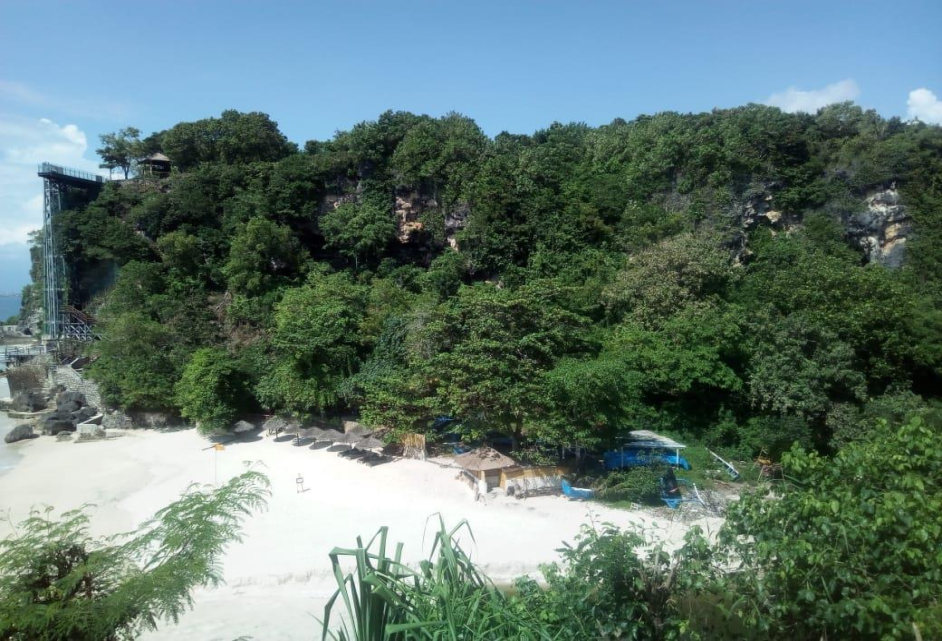 Premium Beachfront Land — Balangan Beach, Next to AYANA